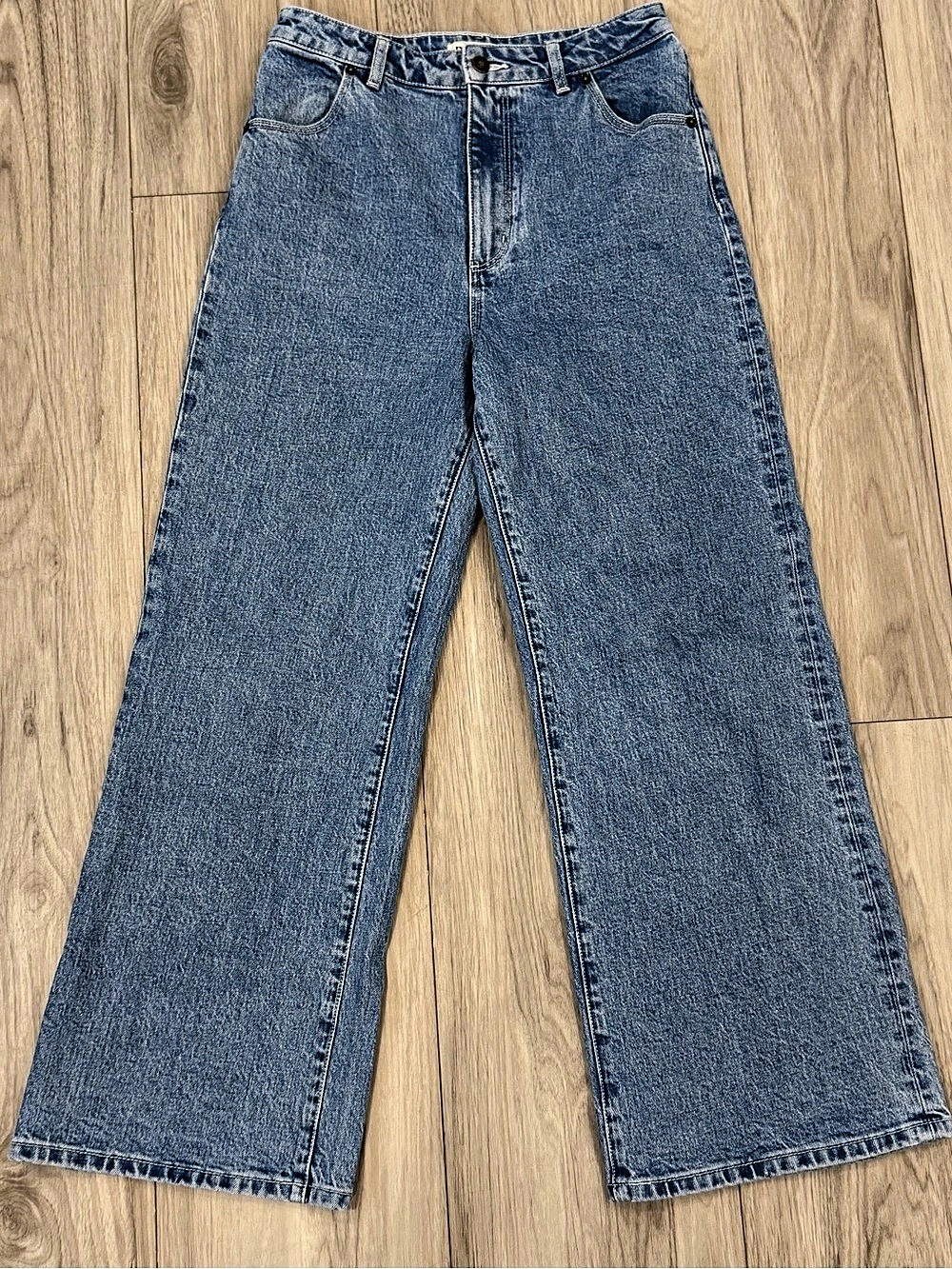 Rollas High Rise Wide Leg Wide Leg Jeans in Blue Waist 28 Like New